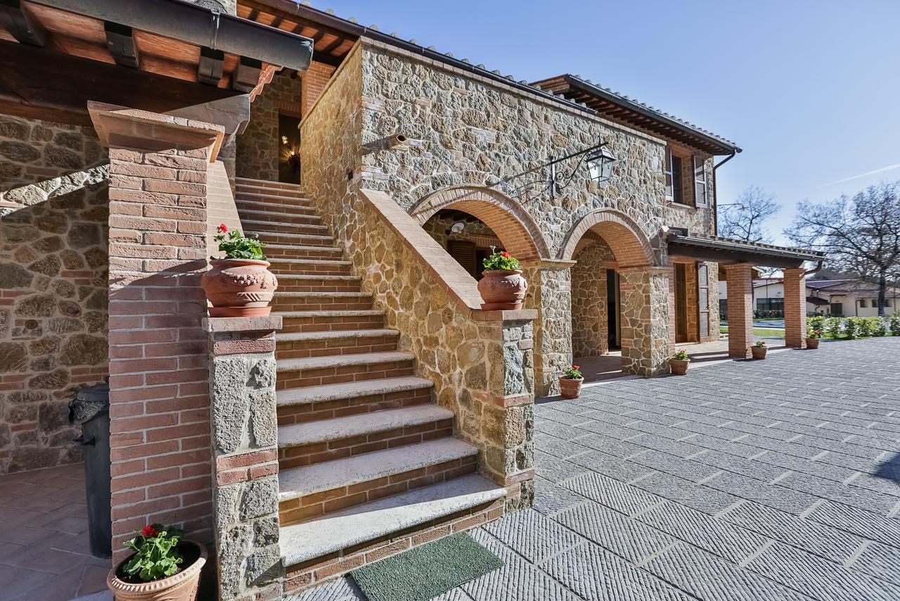 Borgo Poggiardelli * Montepulciano Stazione