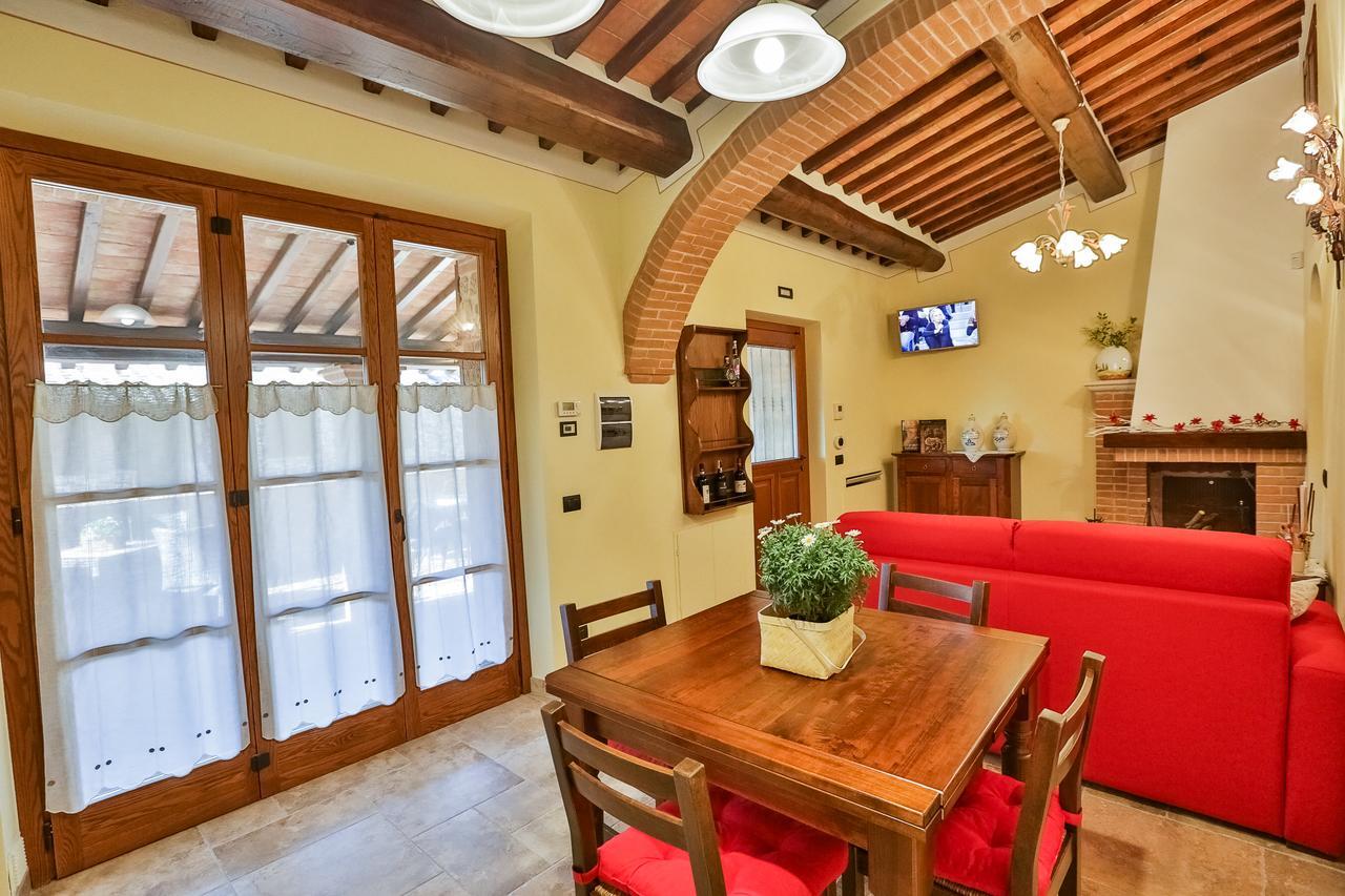 Borgo Poggiardelli * Montepulciano Stazione